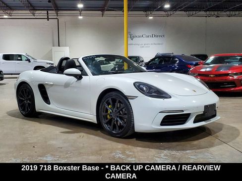Used 2019 Porsche 718 Boxster RWD image 3