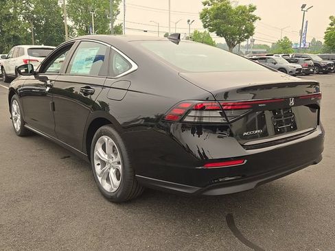 New 2026 Honda Accord LX image 4