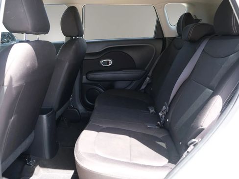Used 2016 Kia Soul image 20