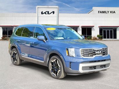 Certified 2023 Kia Telluride S w/ S Sunroof Package