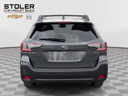 Used 2023 Subaru Outback Onyx Edition AWD/4WD image 4