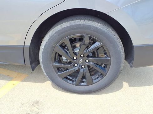 Used 2024 Chevrolet Equinox LS w/ LS Convenience Package FWD image 16