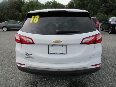 Used 2018 Chevrolet Equinox LT FWD image 6