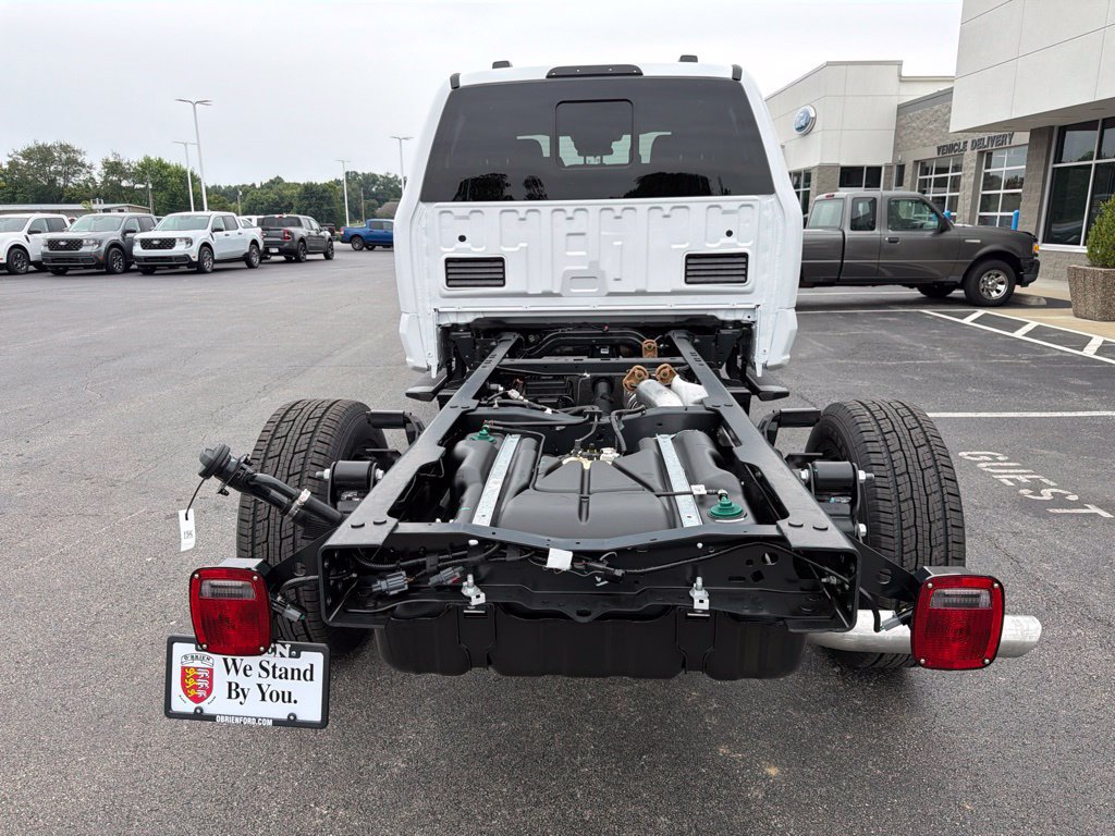 New 2026 Ford F350 XL w/ XL Chrome Package AWD/4WD image 4