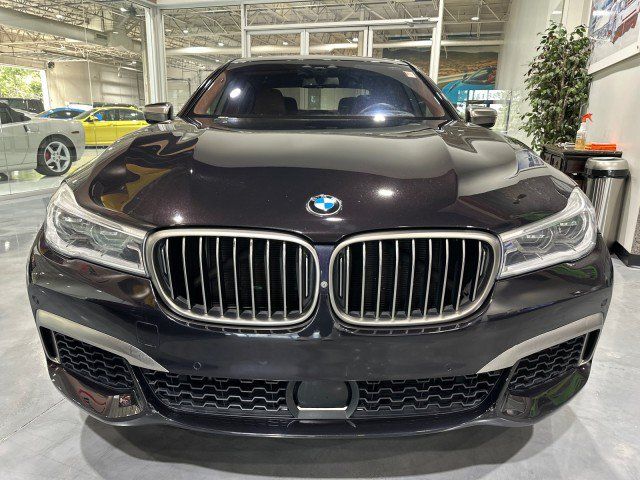 Used 2019 BMW M760i xDrive w/ Luxury Rear Seating Package AWD/4WD image 23