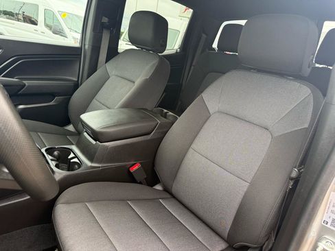 Used 2024 Chevrolet Colorado Trail Boss w/ Advanced Trailering Package AWD/4WD image 10