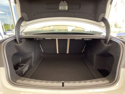 New 2026 BMW 330i Sedan w/ Convenience Package RWD image 33