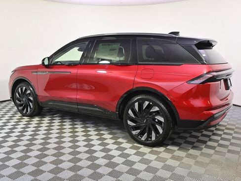 New 2026 Lincoln Nautilus Reserve w/ Jet Appearance Package image 3