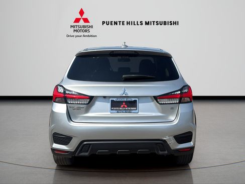 Used 2022 Mitsubishi Outlander Sport SE FWD image 6