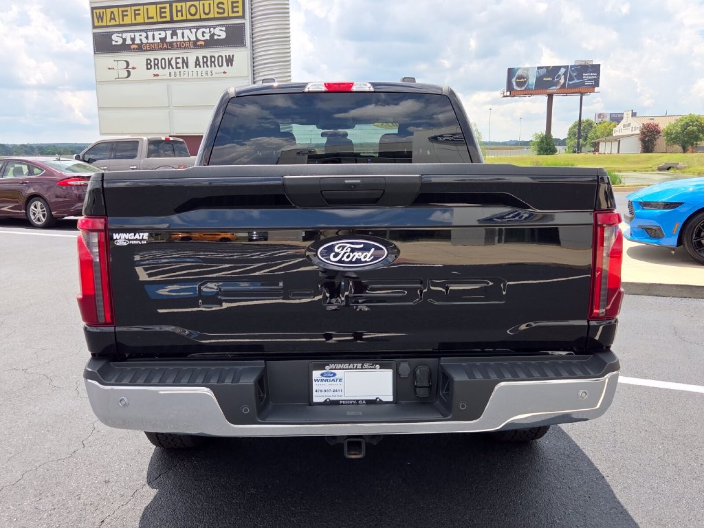 Used 2025 Ford F150 XLT w/ Equipment Group 301A Standard AWD/4WD image 16