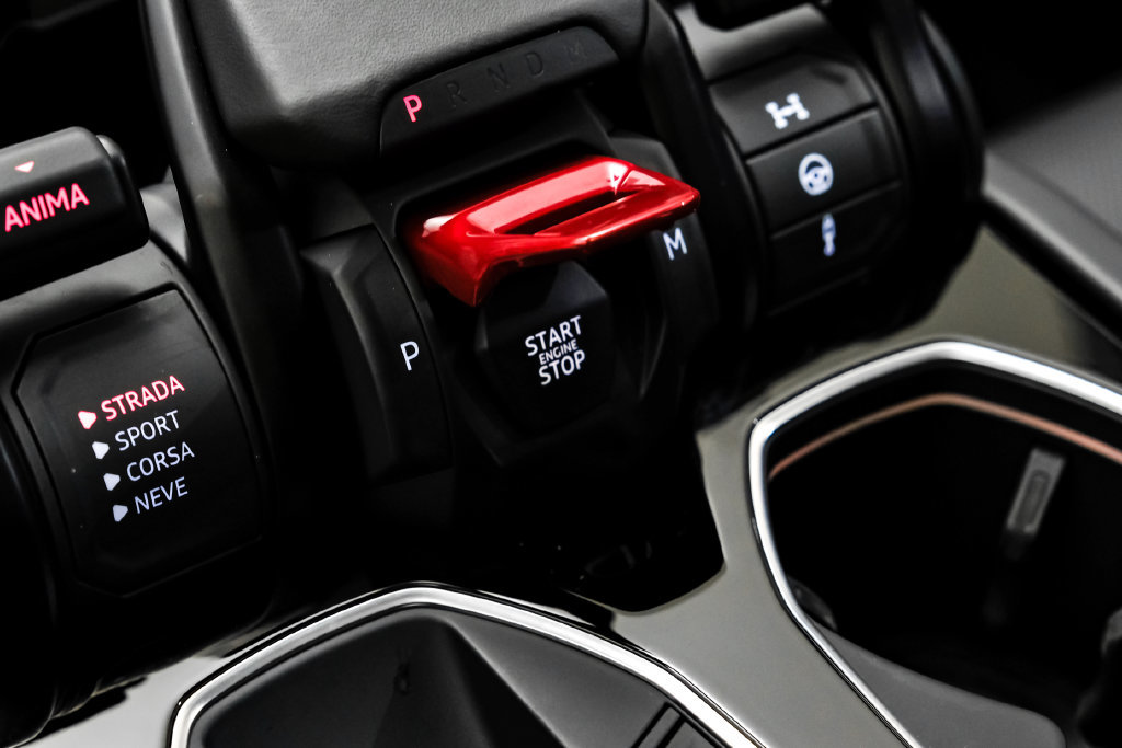 Used 2024 Lamborghini Urus S AWD/4WD image 23