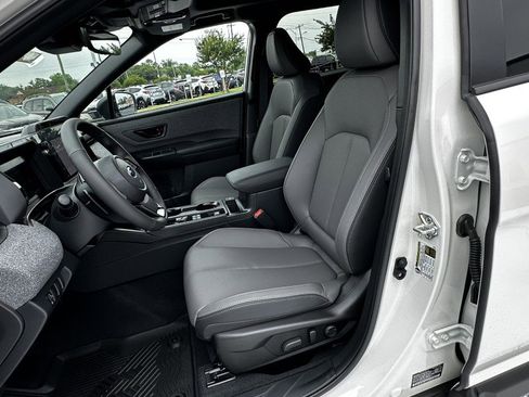Certified 2026 Subaru Outback Touring XT AWD/4WD image 12