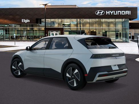 New 2026 Hyundai Ioniq 5 SEL AWD/4WD image 5