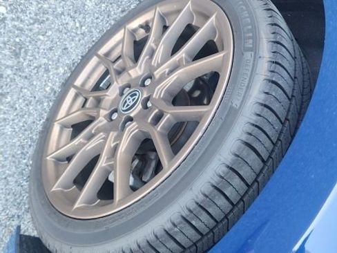 Used 2023 Toyota Camry SE image 7