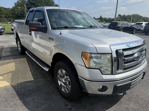 Used 2011 Ford F150 XLT w/ XLT Chrome Pkg AWD/4WD image 5