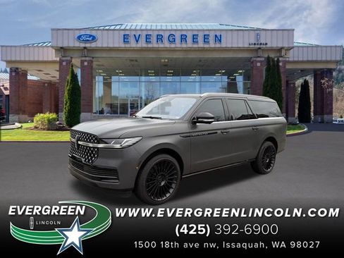 New 2025 Lincoln Navigator L Black Label AWD/4WD image 1