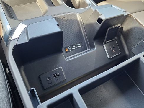 New 2026 GMC Sierra 1500 SLT w/ SLT Premium Plus Package image 34