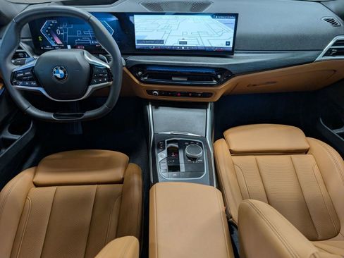 Certified 2025 BMW 330i xDrive Sedan w/ Premium Package image 17