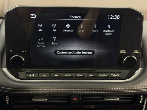 Used 2023 Nissan Rogue SL w/ SL Premium Package image 25