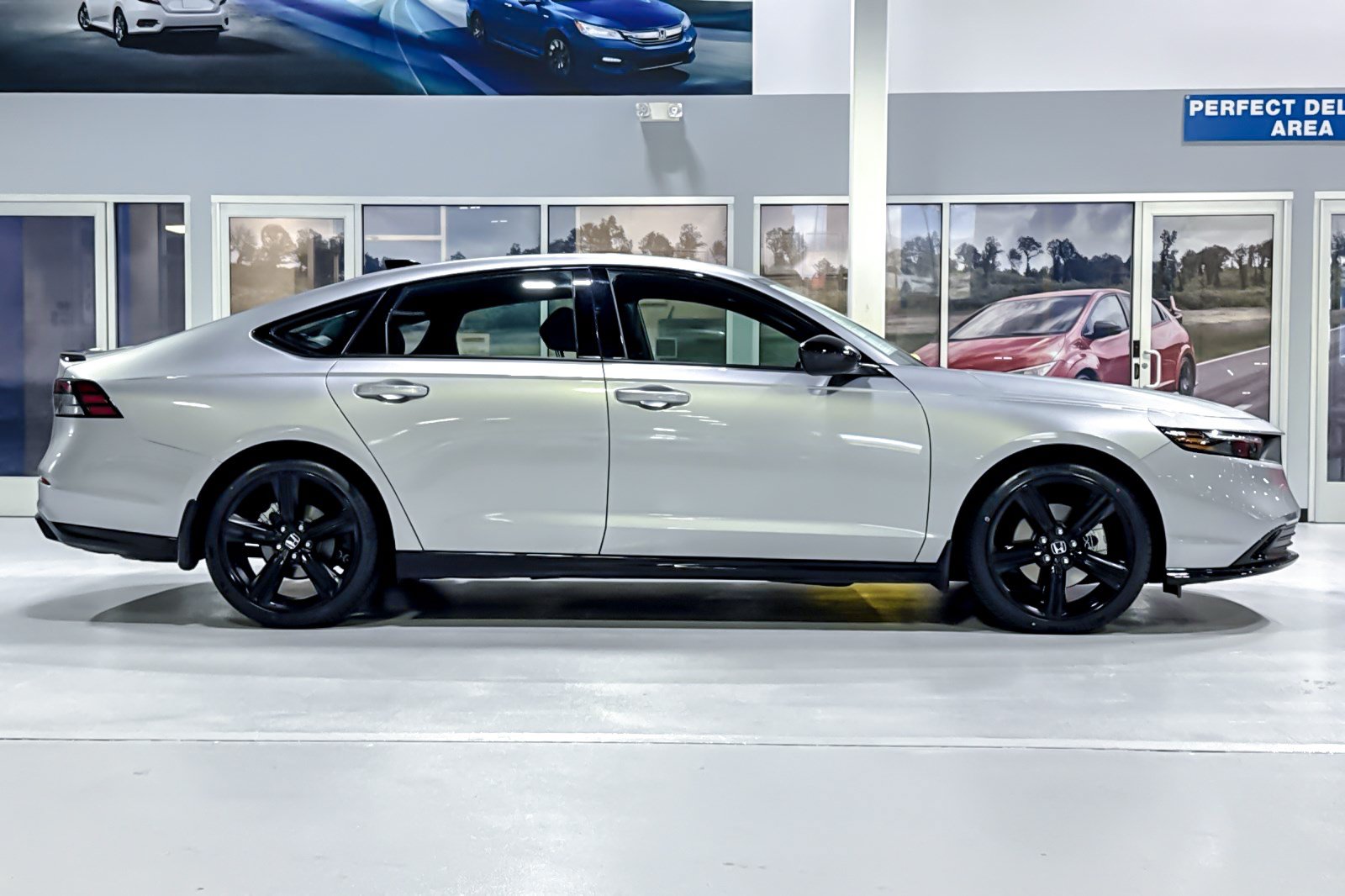 Used 2024 Honda Accord Sport image 8