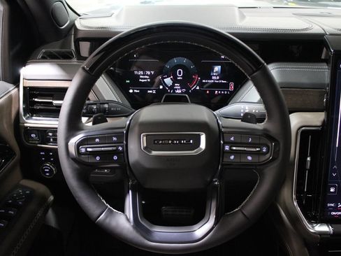 New 2026 GMC Yukon XL Denali Ultimate AWD/4WD image 38