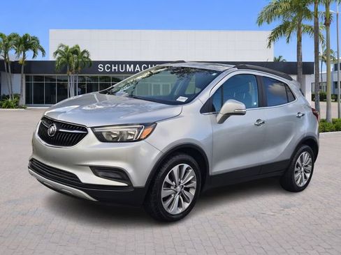 Used 2018 Buick Encore Preferred image 3