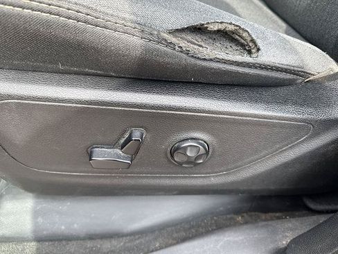 Used 2020 RAM 1500 Big Horn AWD/4WD image 42