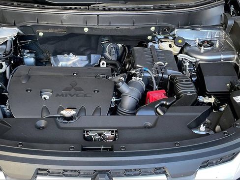 Used 2025 Mitsubishi Outlander Sport ES image 29