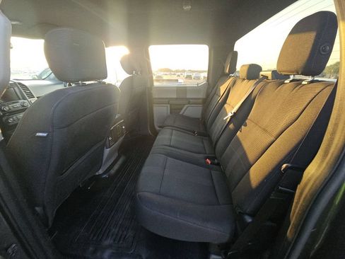 Used 2018 Ford F150 XL w/ Equipment Group 101A Mid AWD/4WD image 4