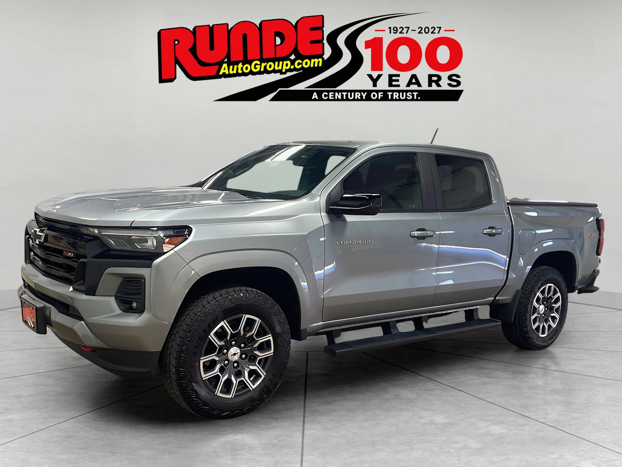 Used 2023 Chevrolet Colorado Z71 w/ Z71 Convenience Package 2 AWD/4WD image 1