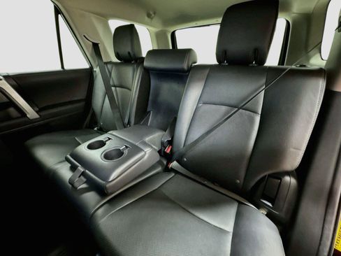Used 2022 Toyota 4Runner Limited AWD/4WD image 25