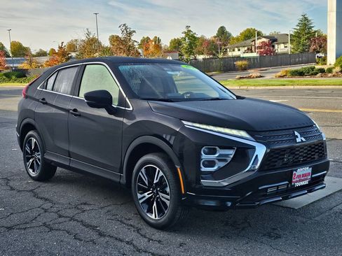 New 2026 Mitsubishi Eclipse Cross SEL image 2