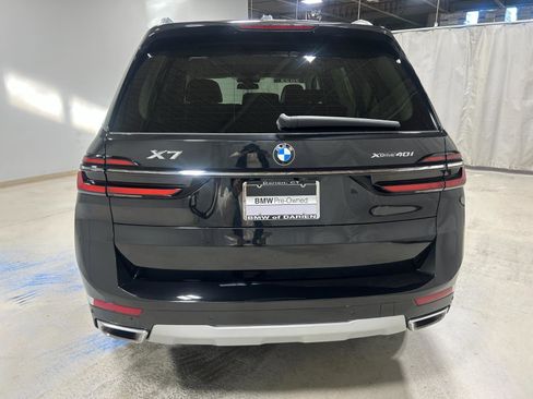 Used 2023 BMW X7 xDrive40i w/ Premium Package image 7