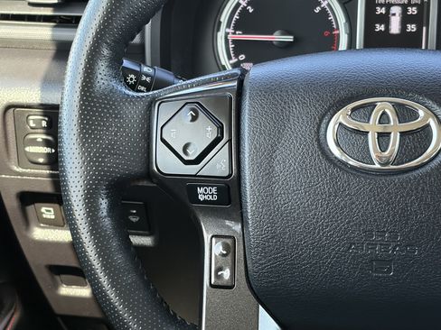 Certified 2023 Toyota 4Runner TRD Off-Road Premium w/ Off Road Premium Plus Package AWD/4WD image 17