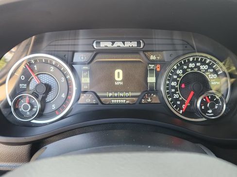 Used 2024 RAM 2500 Laramie w/ Safety Group AWD/4WD image 15