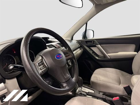 Used 2014 Subaru Forester 2.5i Premium w/ Popular Package #2 image 9