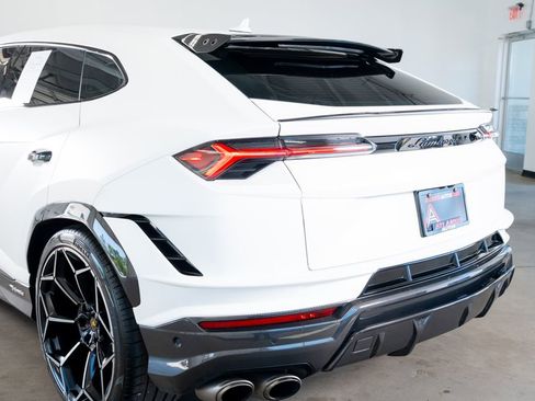 Used 2024 Lamborghini Urus Performante image 30