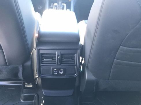 Used 2025 Subaru Forester Premium w/ Convenience Package #1 AWD/4WD image 14