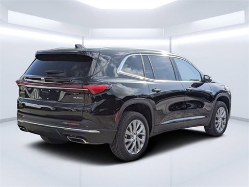 New 2025 Buick Enclave Preferred image 3