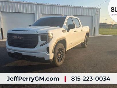 Used 2024 GMC Sierra 1500 Pro w/ Graphite Edition