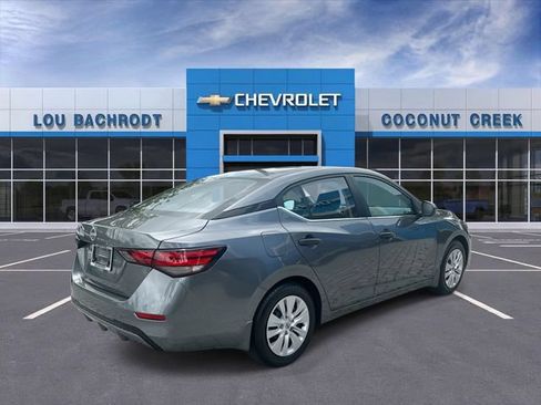 Used 2025 Nissan Sentra S FWD image 8