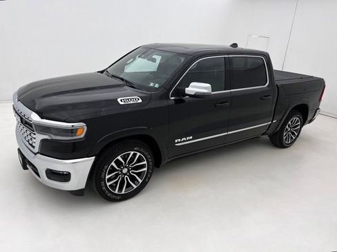 Used 2025 RAM 1500 Limited AWD/4WD image 9