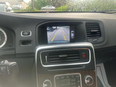 Used 2012 Volvo S60 T5 FWD image 26