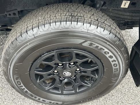 Used 2022 Toyota Tacoma SR5 image 19