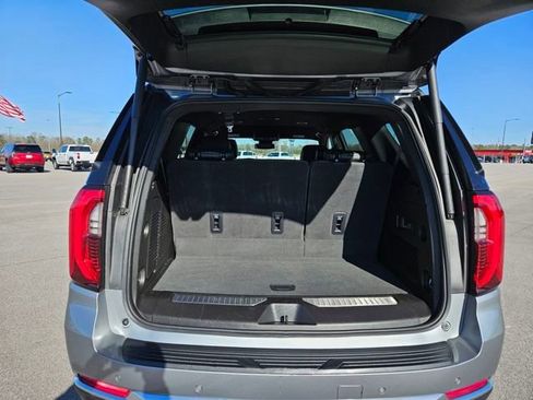 Used 2025 GMC Yukon Denali image 23