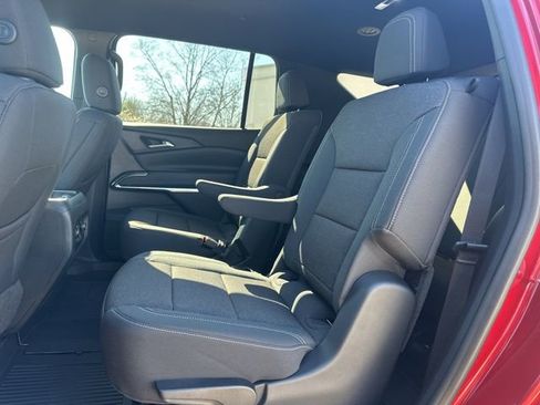 New 2026 Chevrolet Traverse LT w/ LPO, Floor Liner Package image 11