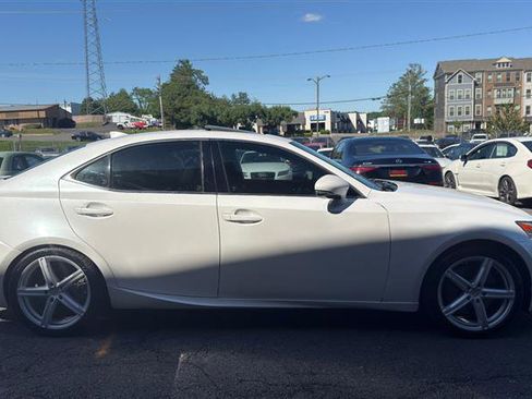 Used 2016 Lexus IS 200t w/ Navigation System Package RWD image 12