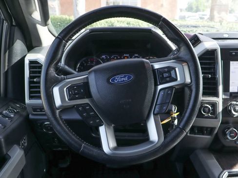 Used 2020 Ford F250 Lariat w/ Lariat Value Package AWD/4WD image 26