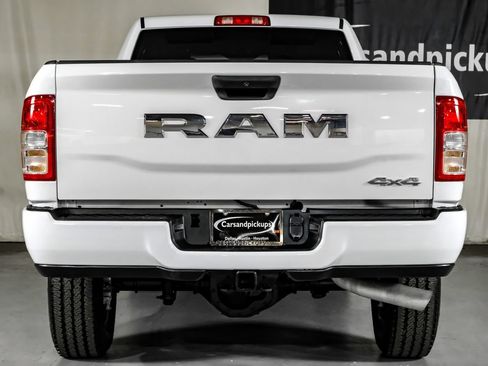 Used 2023 RAM 3500 Tradesman AWD/4WD image 9