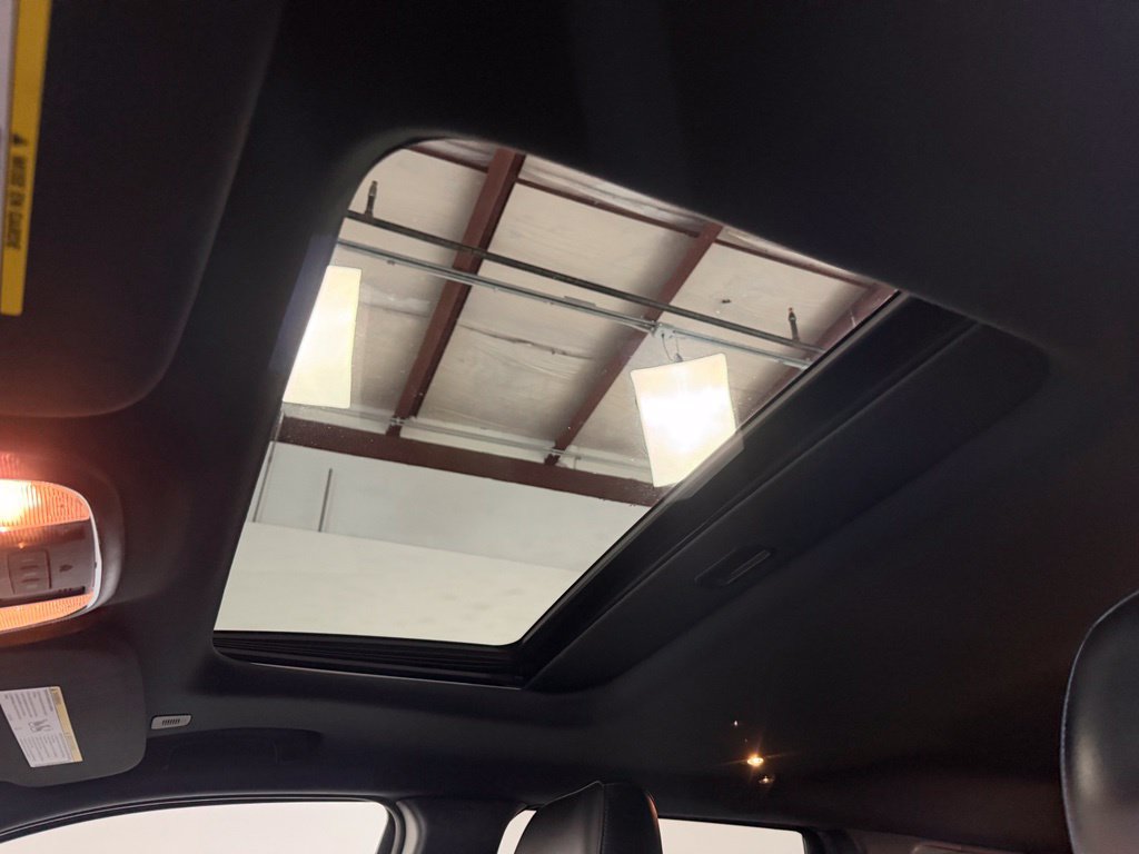 Used 2021 Jeep Grand Cherokee Limited AWD/4WD image 25